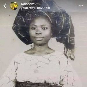 Meet your Posher, Funmilayo